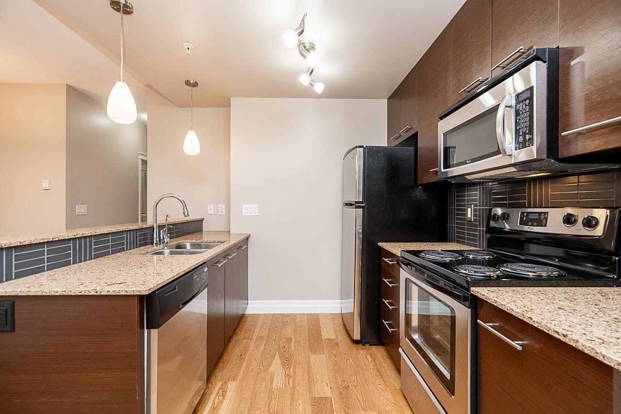 201-2343 Atkins Avenue, Port Coquitlam, BC, V3C 1Y7 - 17