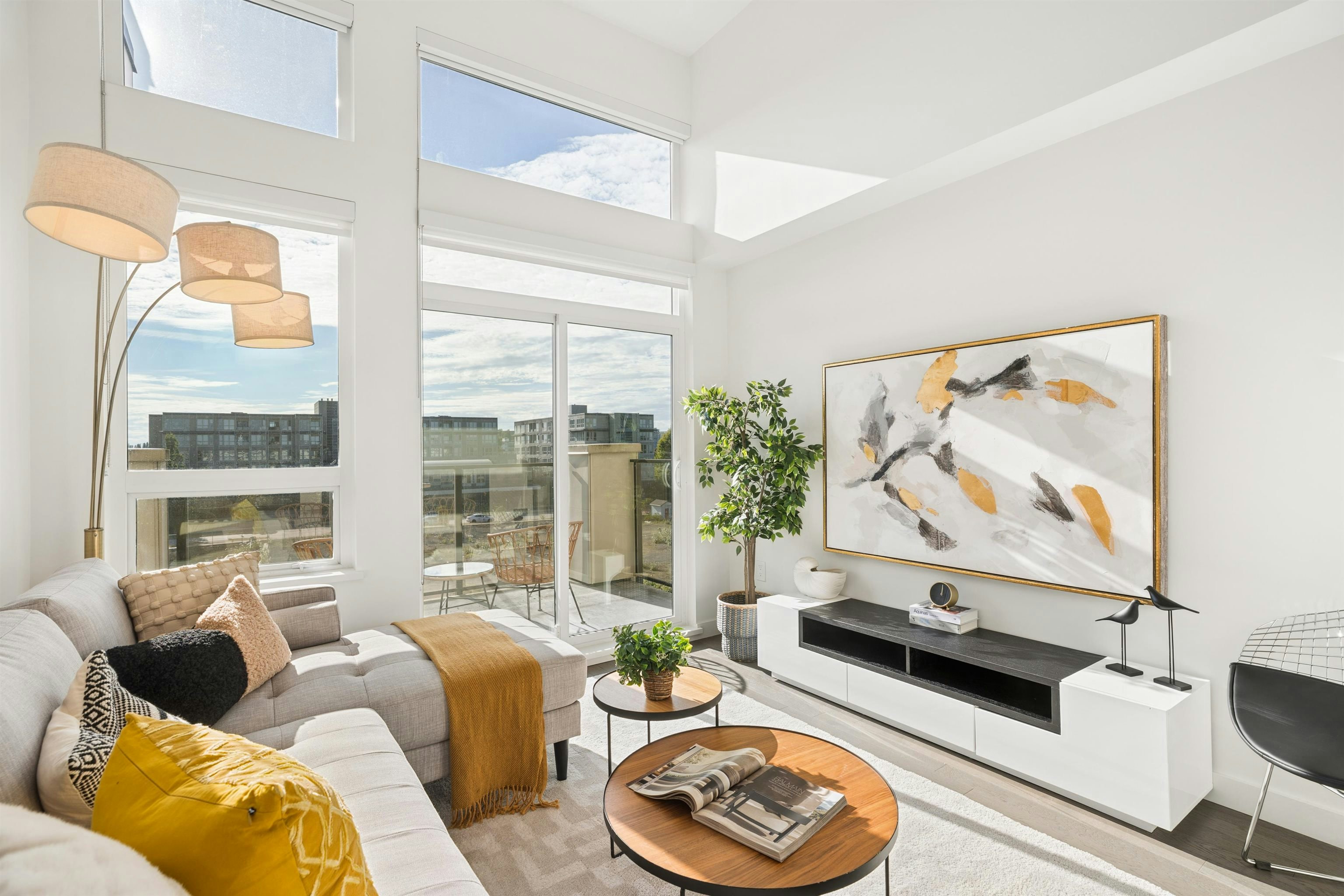 421-4033 May Drive, Richmond, BC, V6X 0T3