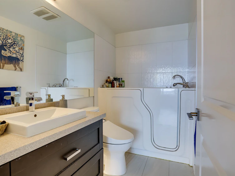 2703-11967 80 Avenue, Delta, BC, V4C 0E2 - 9