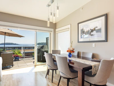 5374 Wakefield Beach Lane - 5