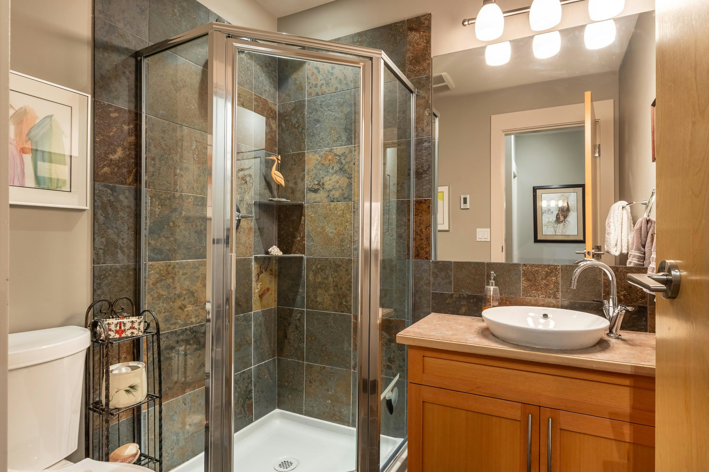 5374 Wakefield Beach Lane, Sechelt, BC, V7Z 0T6 - 29