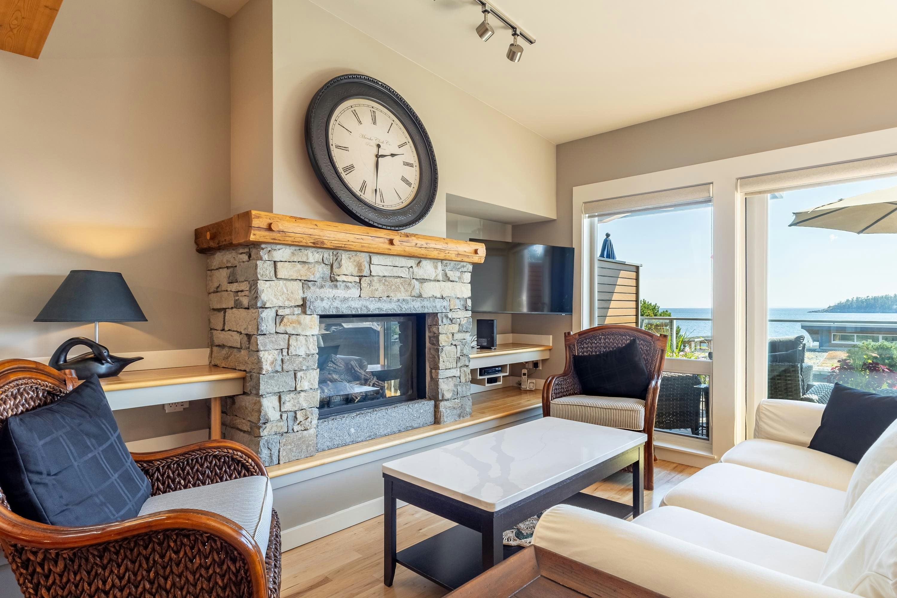 5374 Wakefield Beach Lane - 4