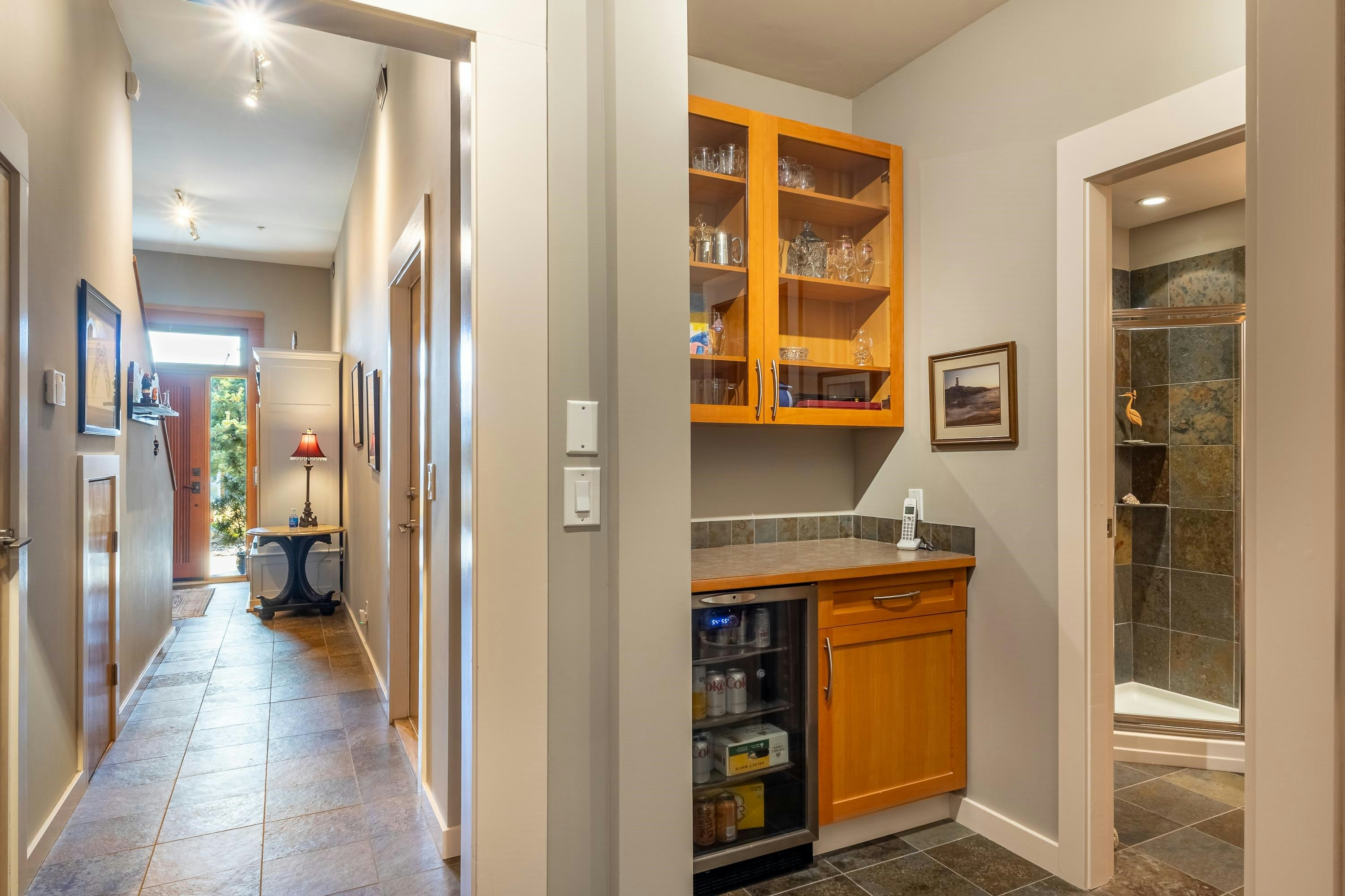 5374 Wakefield Beach Lane, Sechelt, BC, V7Z 0T6 - 27