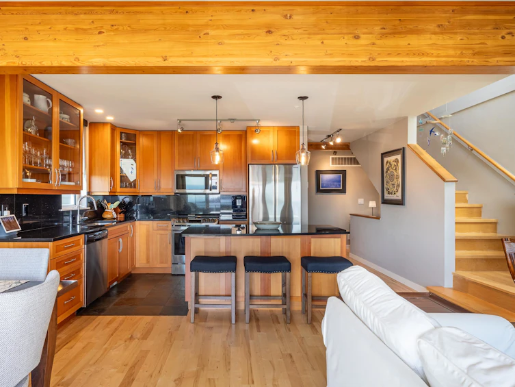 5374 Wakefield Beach Lane, Sechelt, BC, V7Z 0T6 - 9