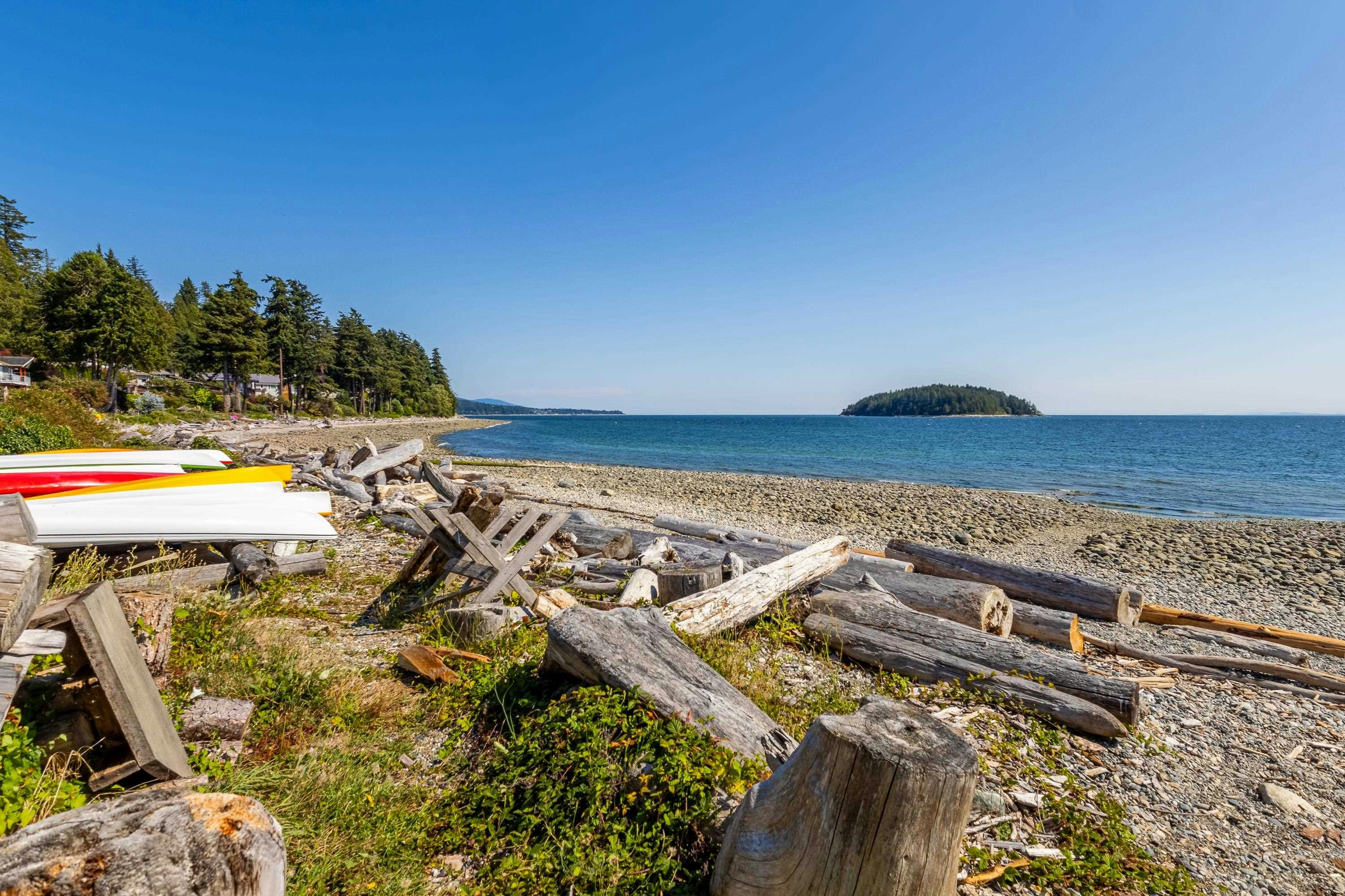 5374 Wakefield Beach Lane, Sechelt, BC, V7Z 0T6 - 34