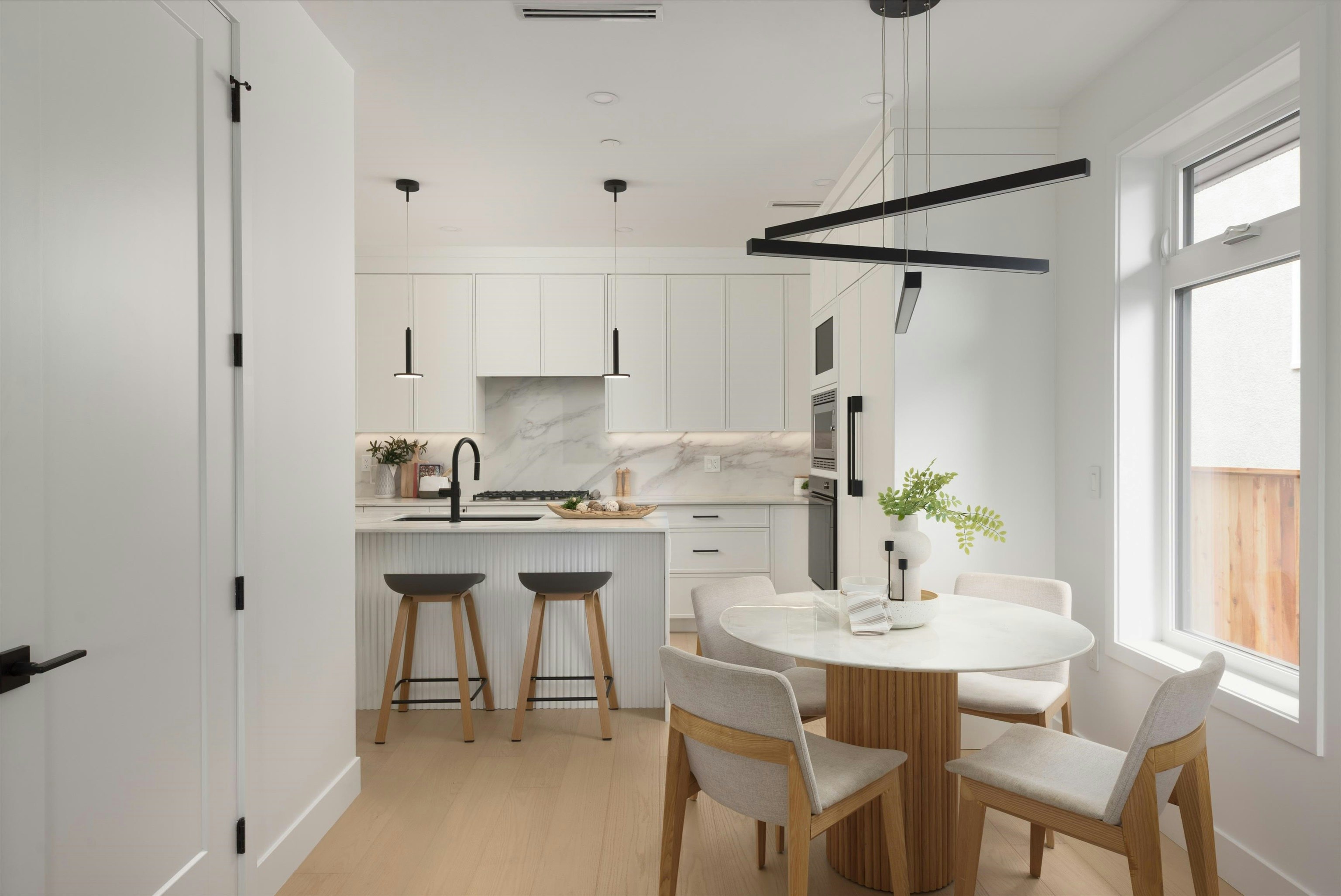 2-419 W 23rd Avenue, Vancouver, BC, V5Y 2H5 - 12