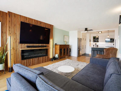 303-441 E 3rd Street - 3