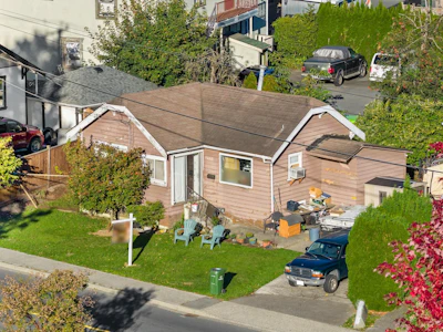 9430 Young Road - 2