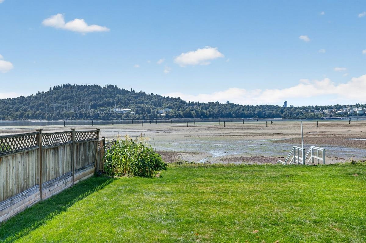2929 Dollarton Highway (Basement Suite), North Vancouver, BC, V7H 1B1 - 24