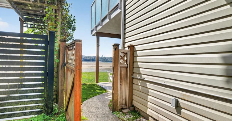 2929 Dollarton Highway (Basement Suite), North Vancouver, BC, V7H 1B1 - 19