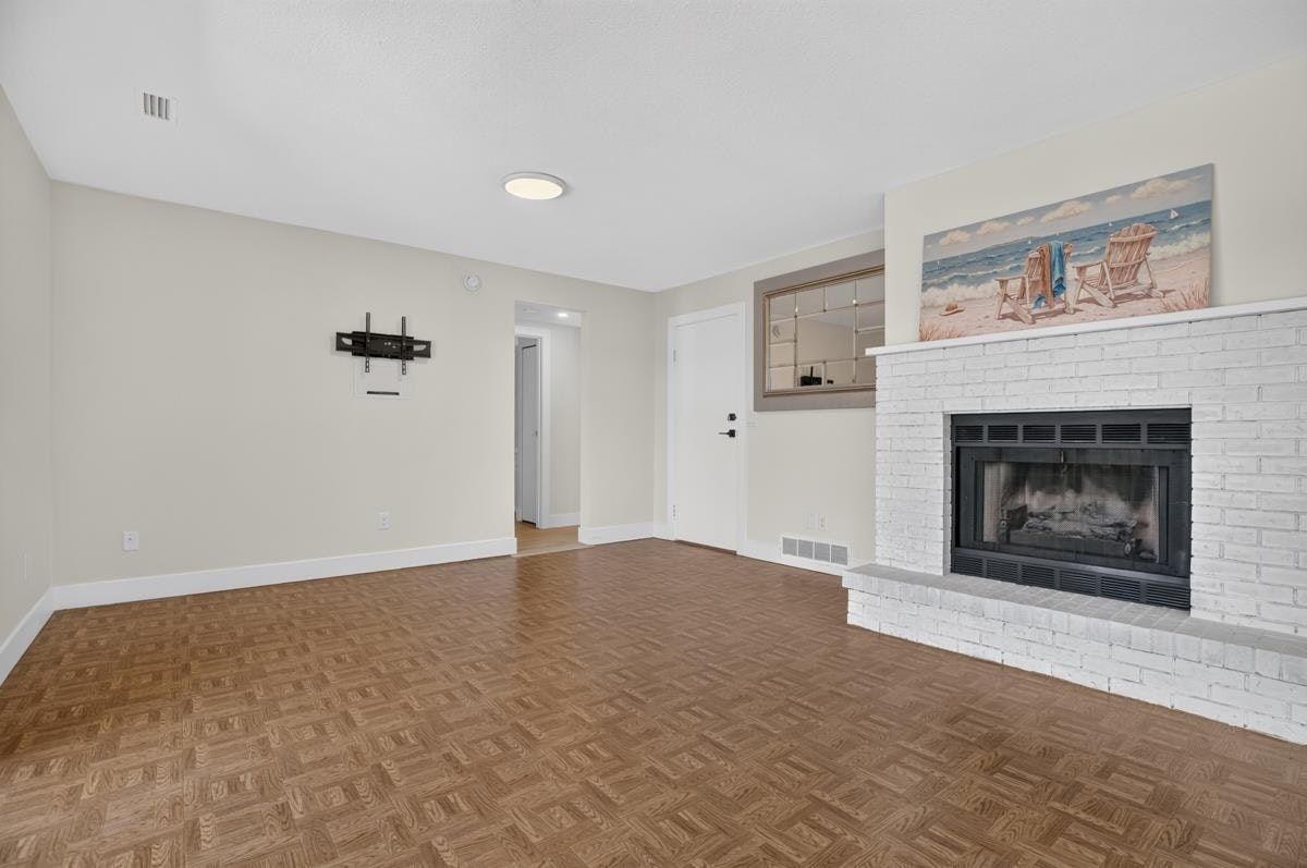 2929 Dollarton Highway (Basement Suite), North Vancouver, BC, V7H 1B1 - 5
