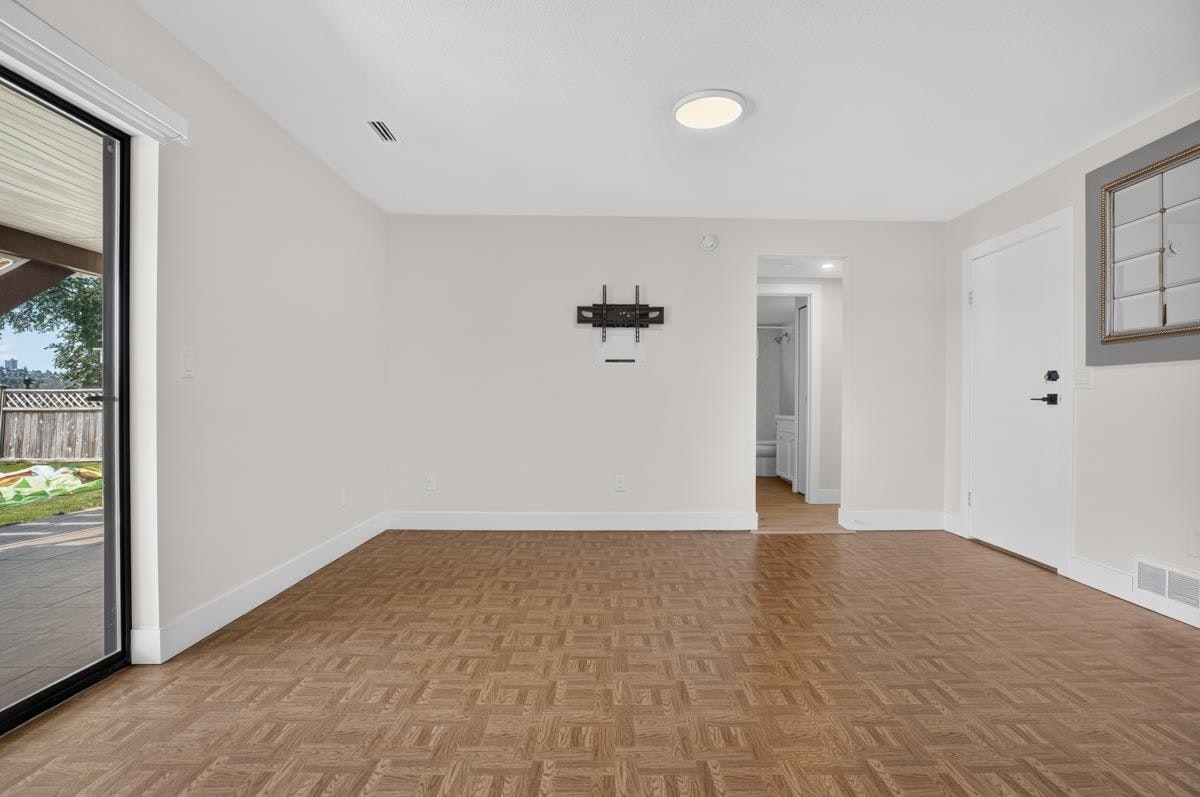 2929 Dollarton Highway (Basement Suite), North Vancouver, BC, V7H 1B1 - 7