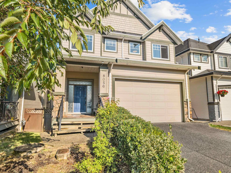 8056 211b Street, Langley BC V2Y 0K3