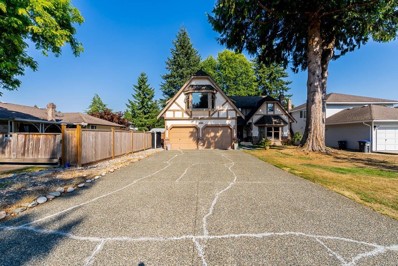 9884 158a Street, Surrey, BC, V4N 2A5