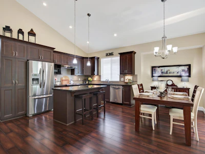 45868 S Foxridge Crescent - 2