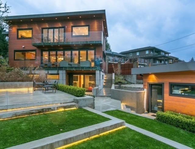 7317 Barnet Road, Burnaby, BC, V5A 1E5