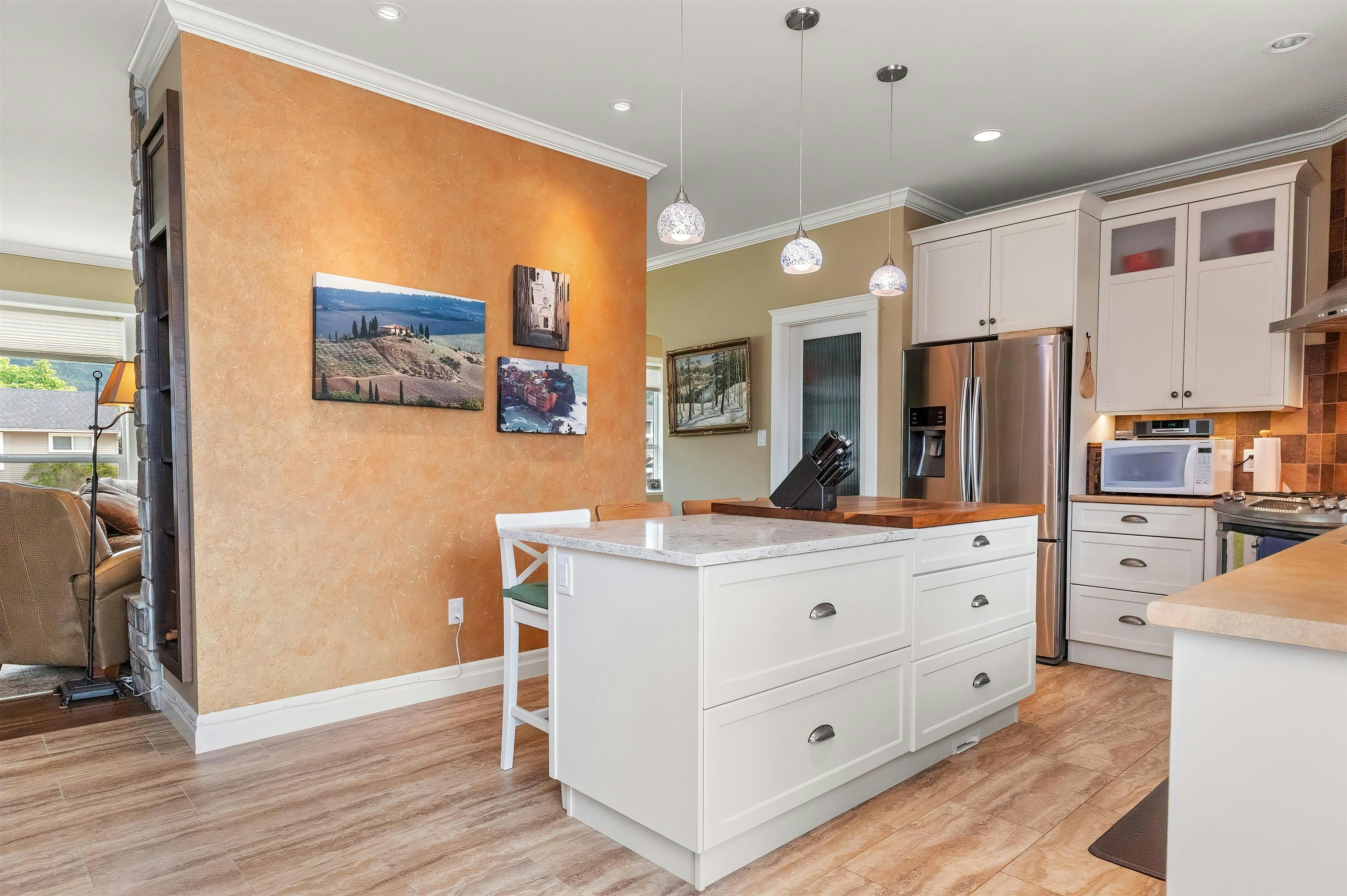 380 Dewdney Avenue, Hope, BC, V0X 1L0 - 13