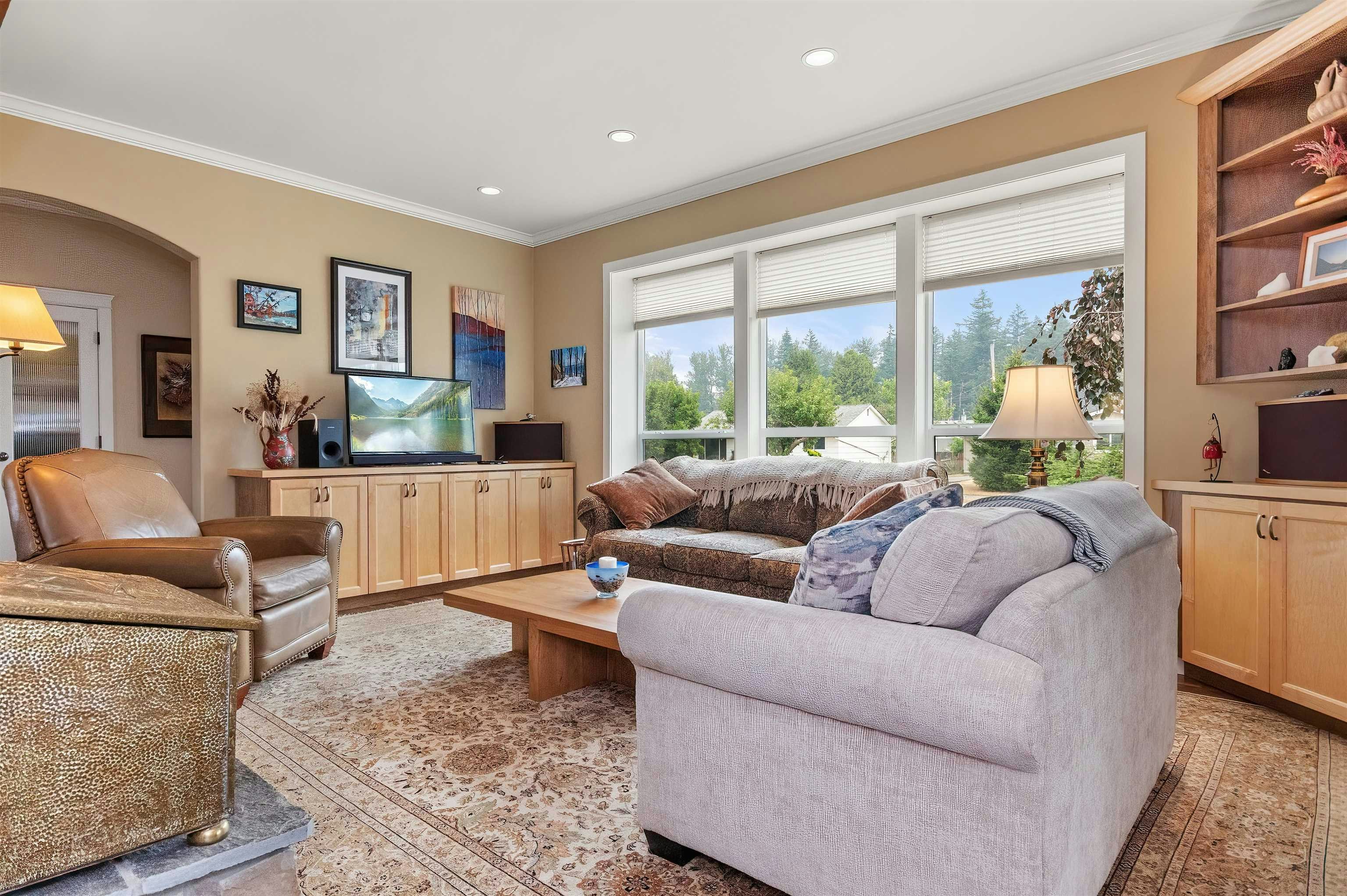 380 Dewdney Avenue, Hope, BC, V0X 1L0 - 6