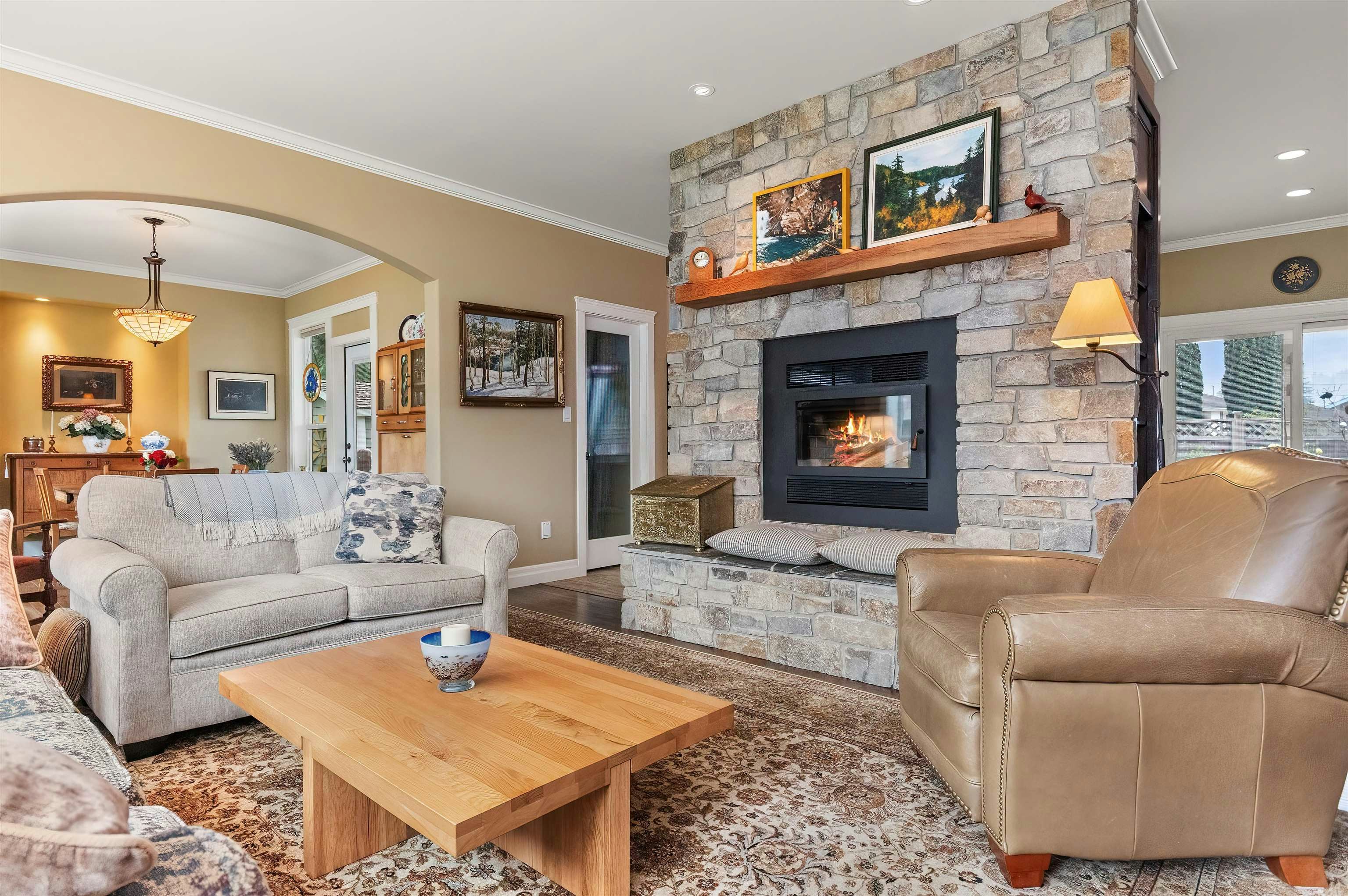 380 Dewdney Avenue, Hope, BC, V0X 1L0 - 5