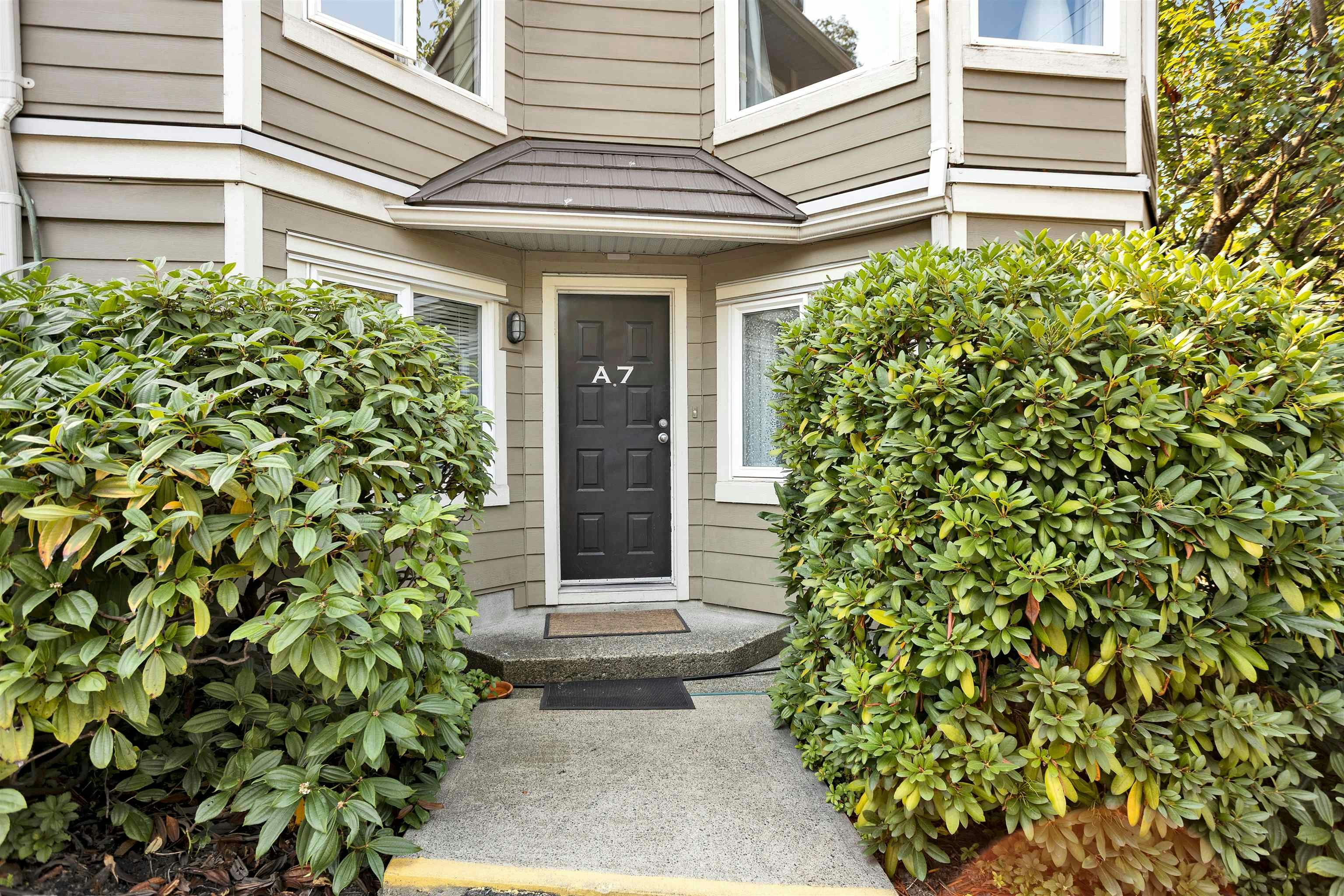A7-1100 W 6th Avenue, Vancouver, BC, V5V 2H2