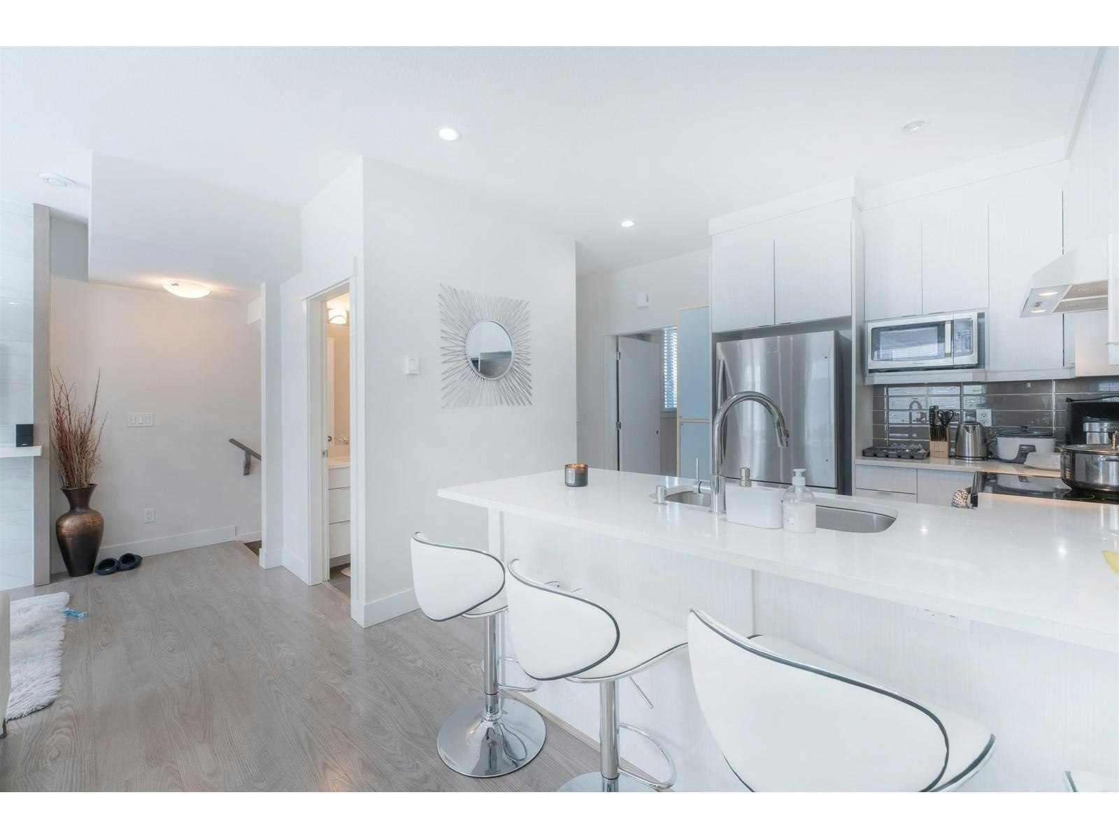 2-11267 133 Street - 5