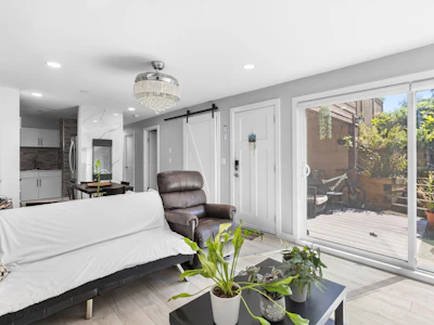 2-302 Highland Way - 4
