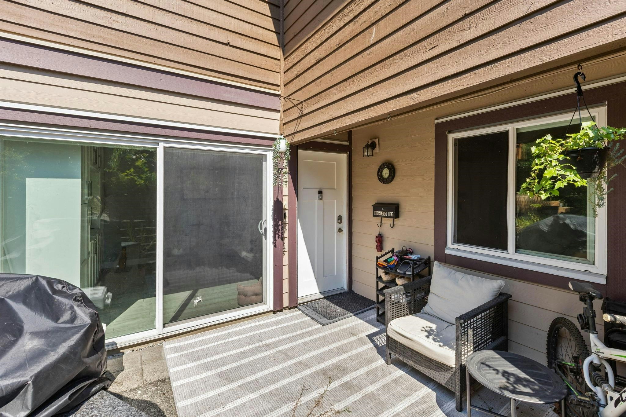 2-302 Highland Way - 2