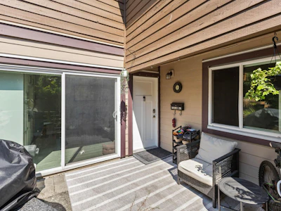 2-302 Highland Way - 2