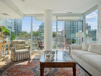 405-1455 Howe Street - 5
