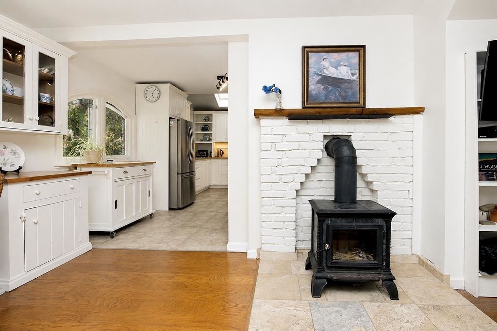 3131 Beach Avenue, Roberts Creek, BC, V0N 2W2 - 9