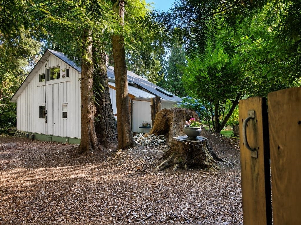 3131 Beach Avenue, Roberts Creek, BC, V0N 2W2 - 32