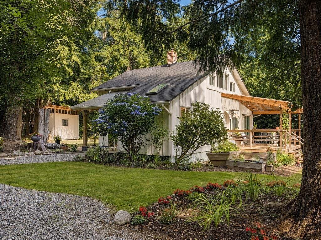 3131 Beach Avenue - 5