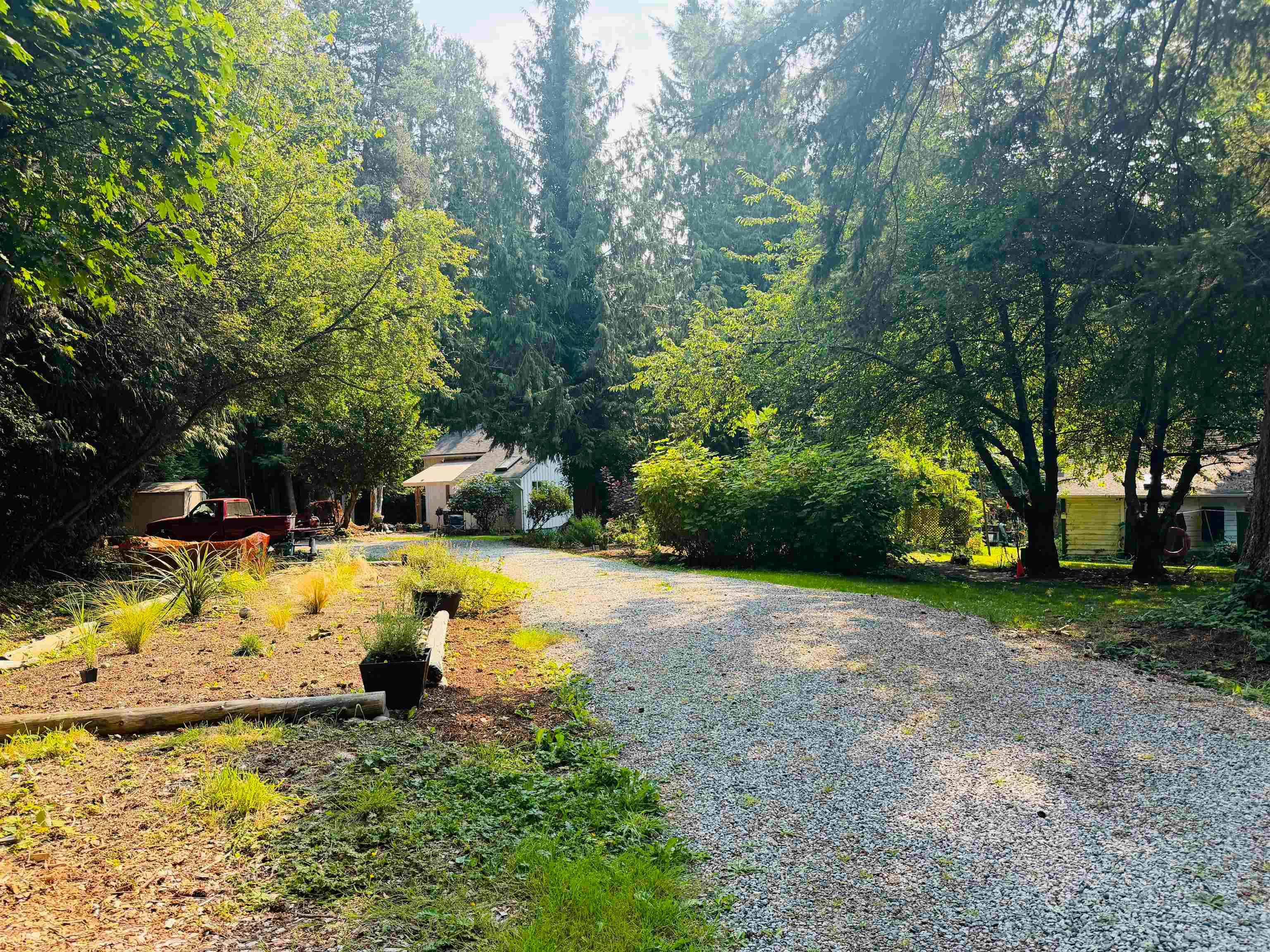 3131 Beach Avenue, Roberts Creek, BC, V0N 2W2 - 31