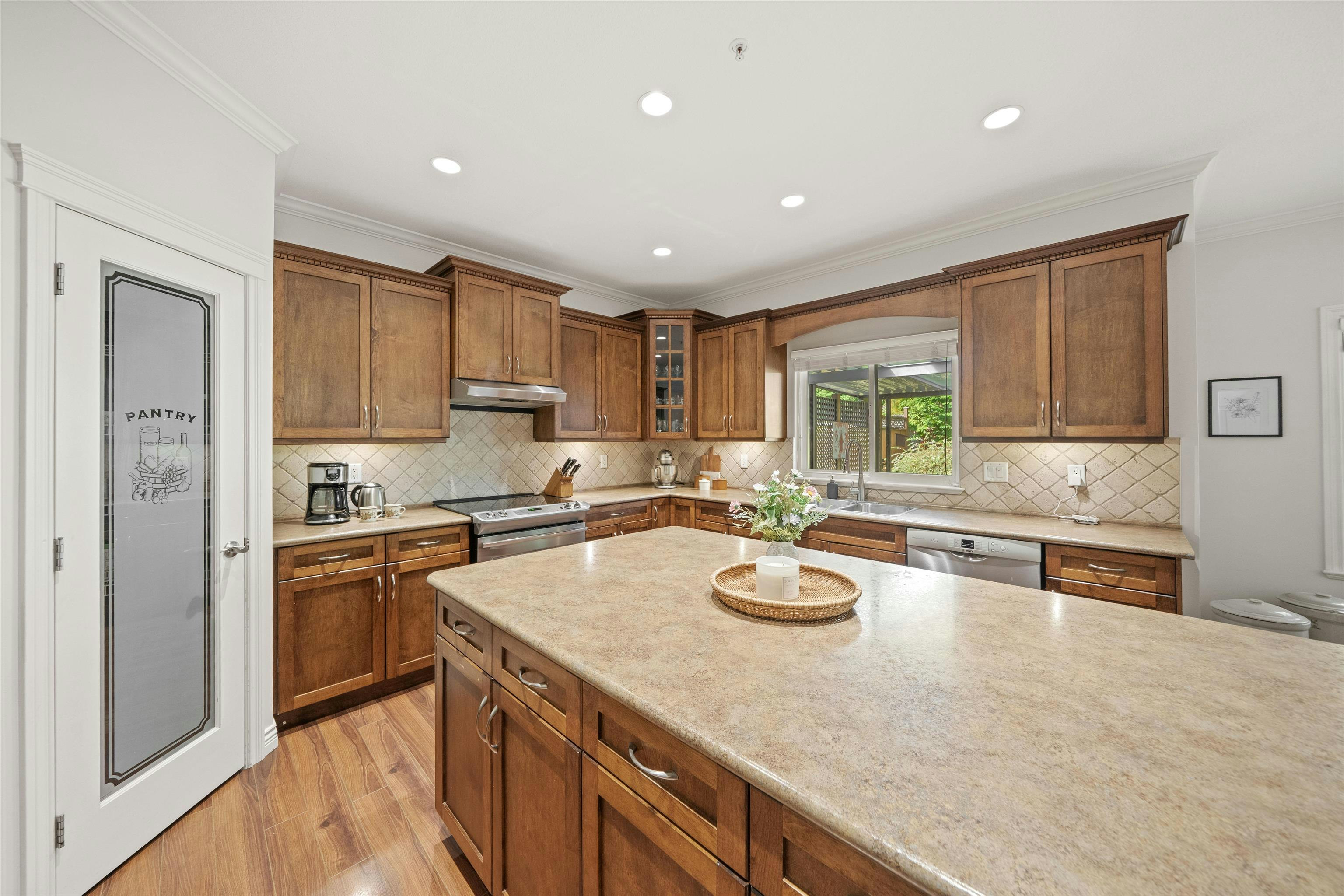 13175 239b Street, Maple Ridge, BC, V4R 0A3 - 9