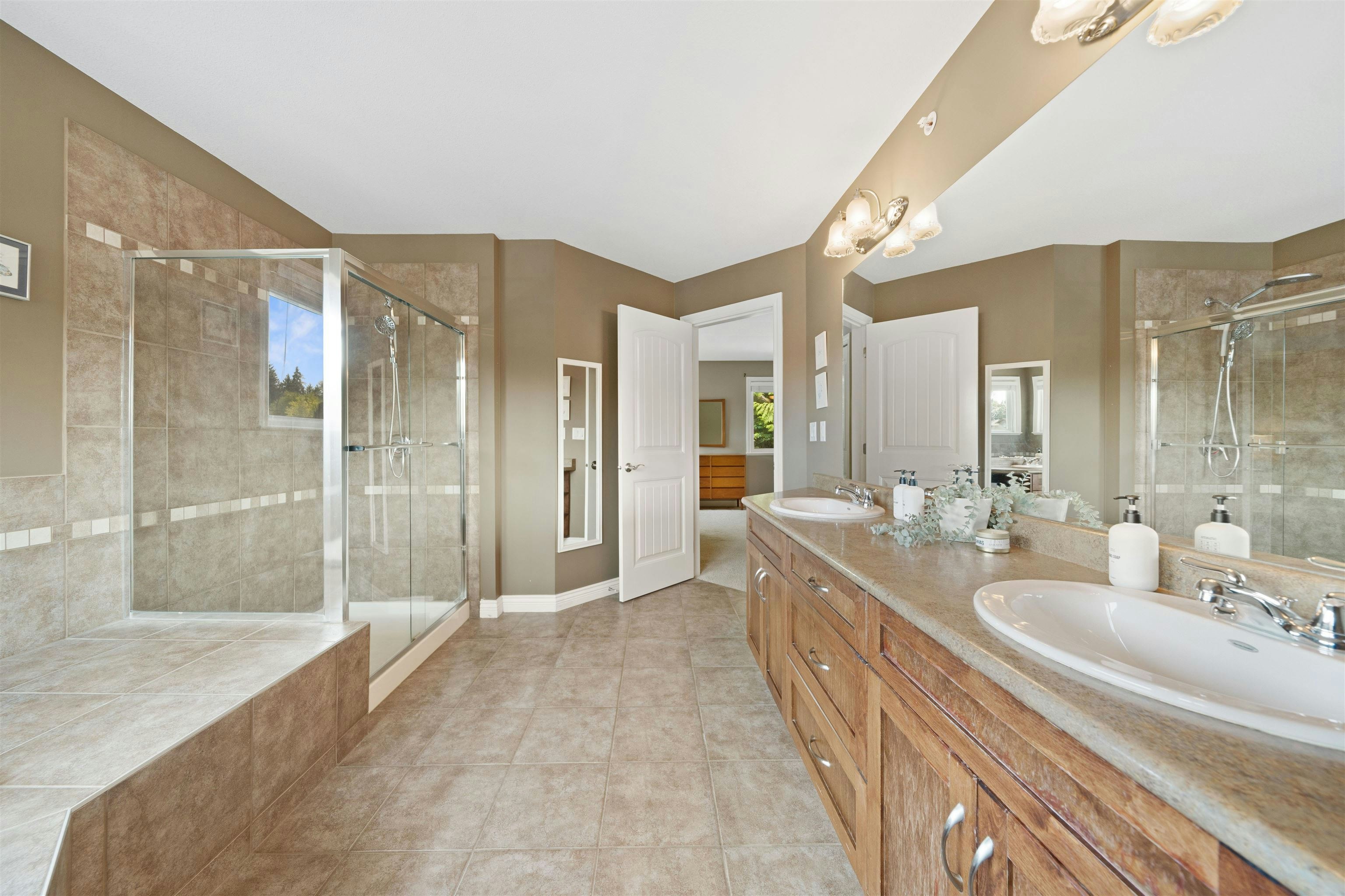 13175 239b Street, Maple Ridge, BC, V4R 0A3 - 17