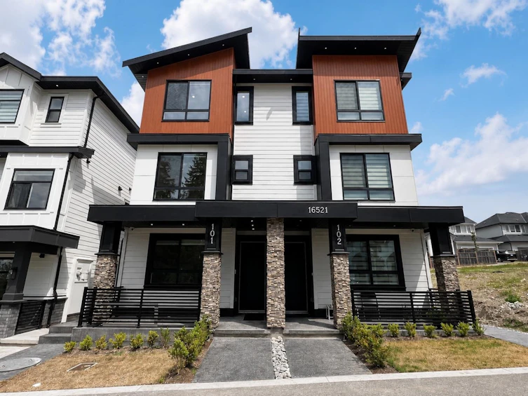 16521 20 Avenue, Surrey, BC, V3Z 0X6