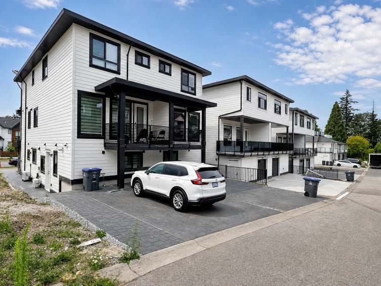 16521 20 Avenue, Surrey, BC, V3Z 0X6 - 2