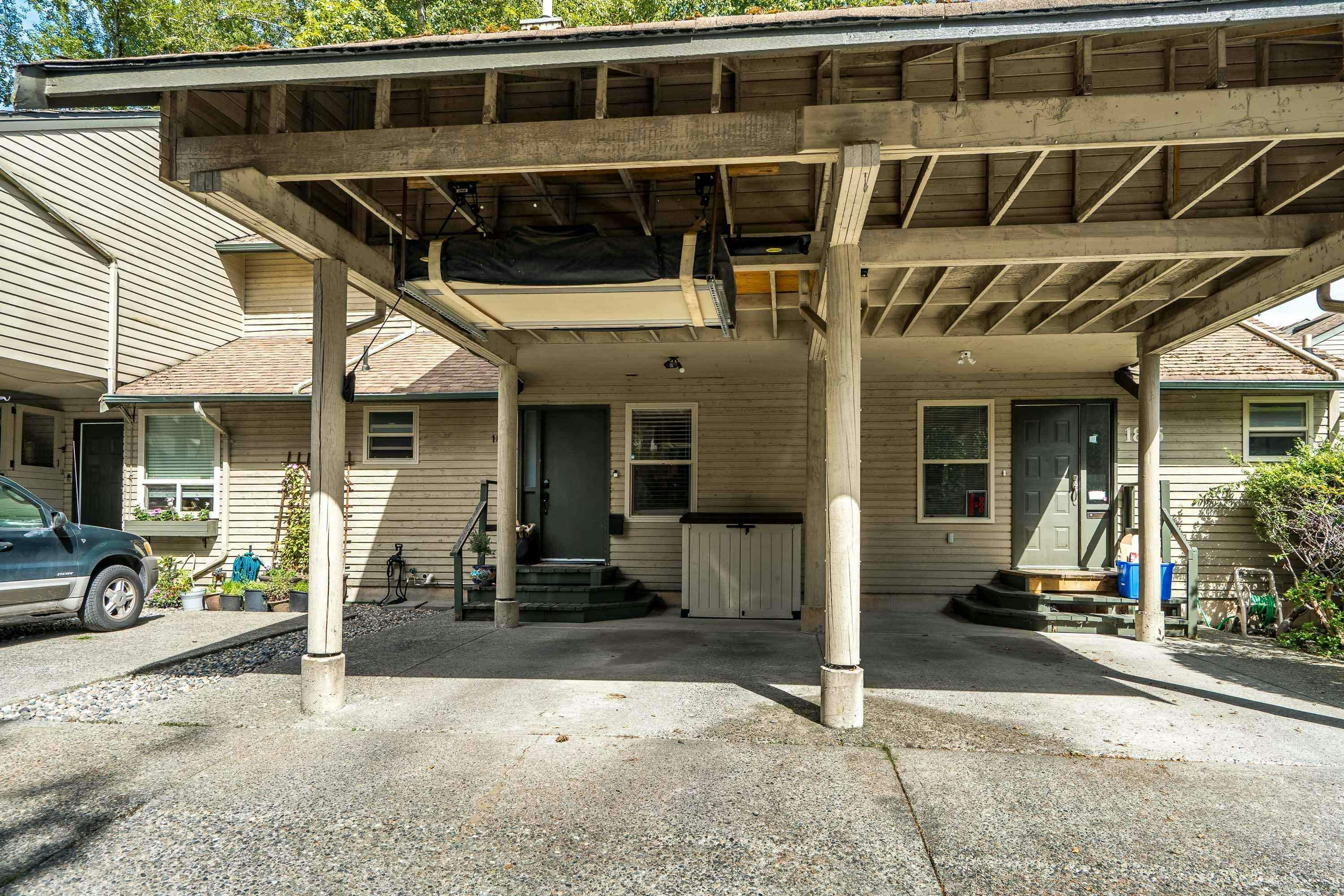 1873 Lilac Drive, Surrey, BC, V4A 6C7 - 37