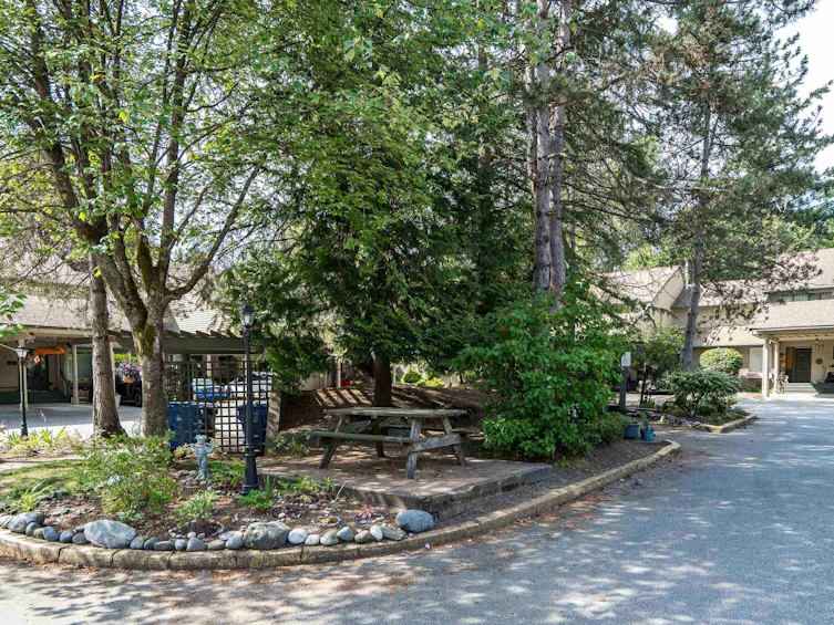 1873 Lilac Drive, Surrey, BC, V4A 6C7 - 38