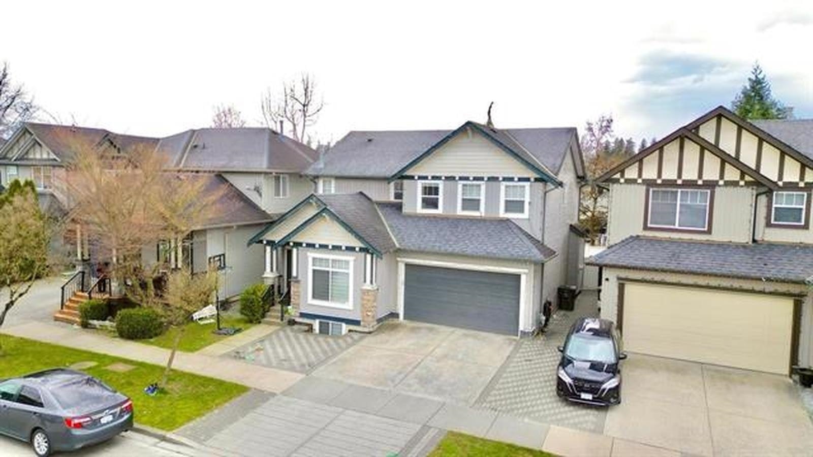 6287 167b Street, Surrey, BC, V3S 0Z2