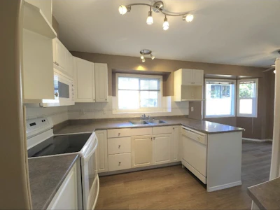 106-46451 Maple Avenue - 2