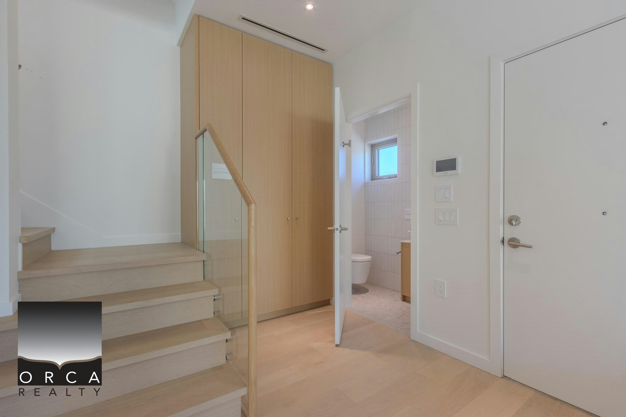 2-2915 5th Avenue, Vancouver, BC, V5M 1N6 - 9