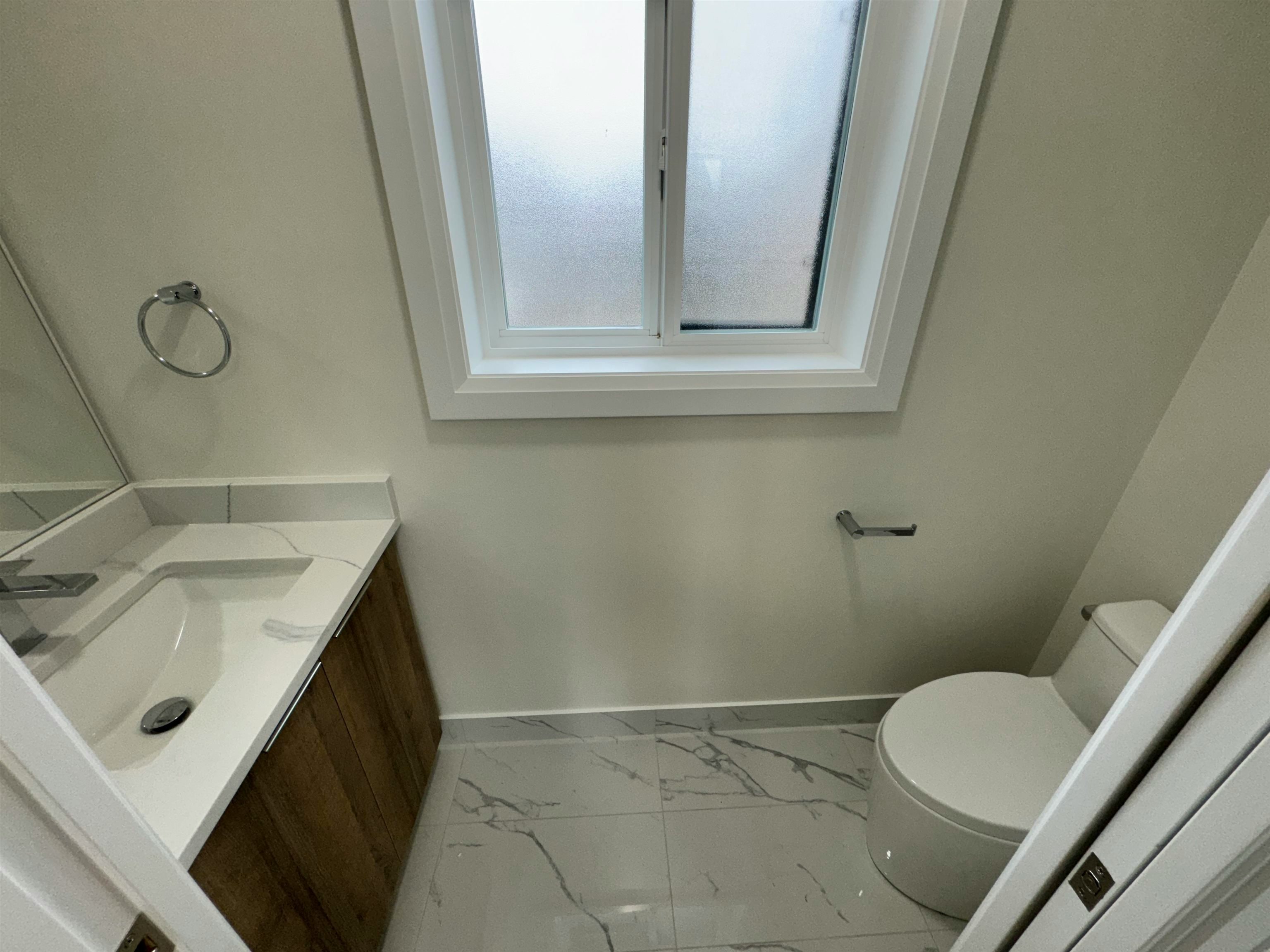 3830 Kootenay Street, Vancouver, BC, V5R 0B5 - 12
