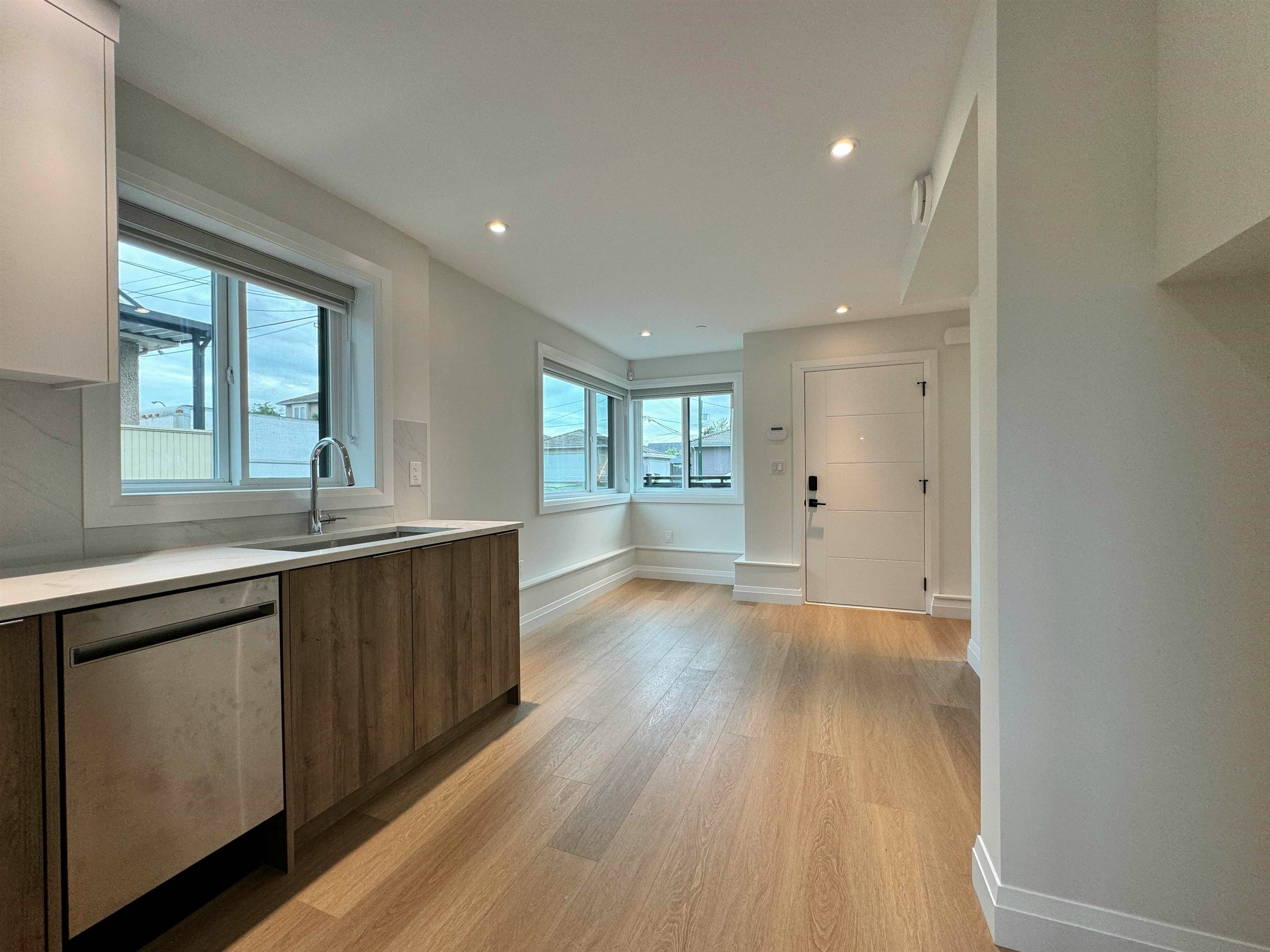 3830 Kootenay Street, Vancouver, BC, V5R 0B5 - 7