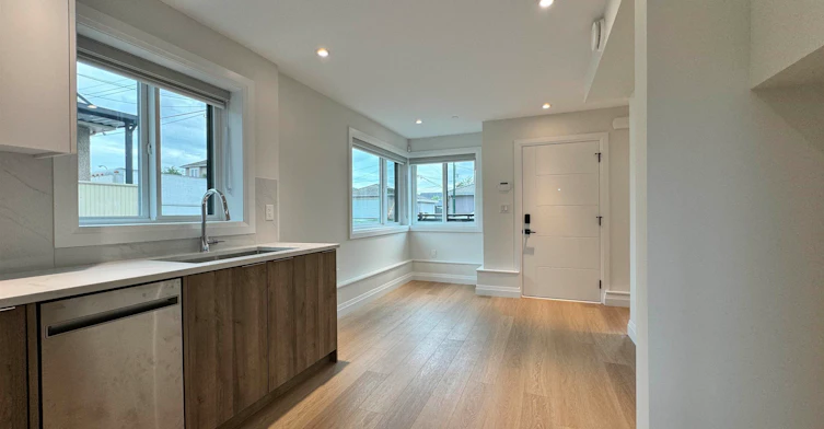 3830 Kootenay Street, Vancouver, BC, V5R 0B5 - 7