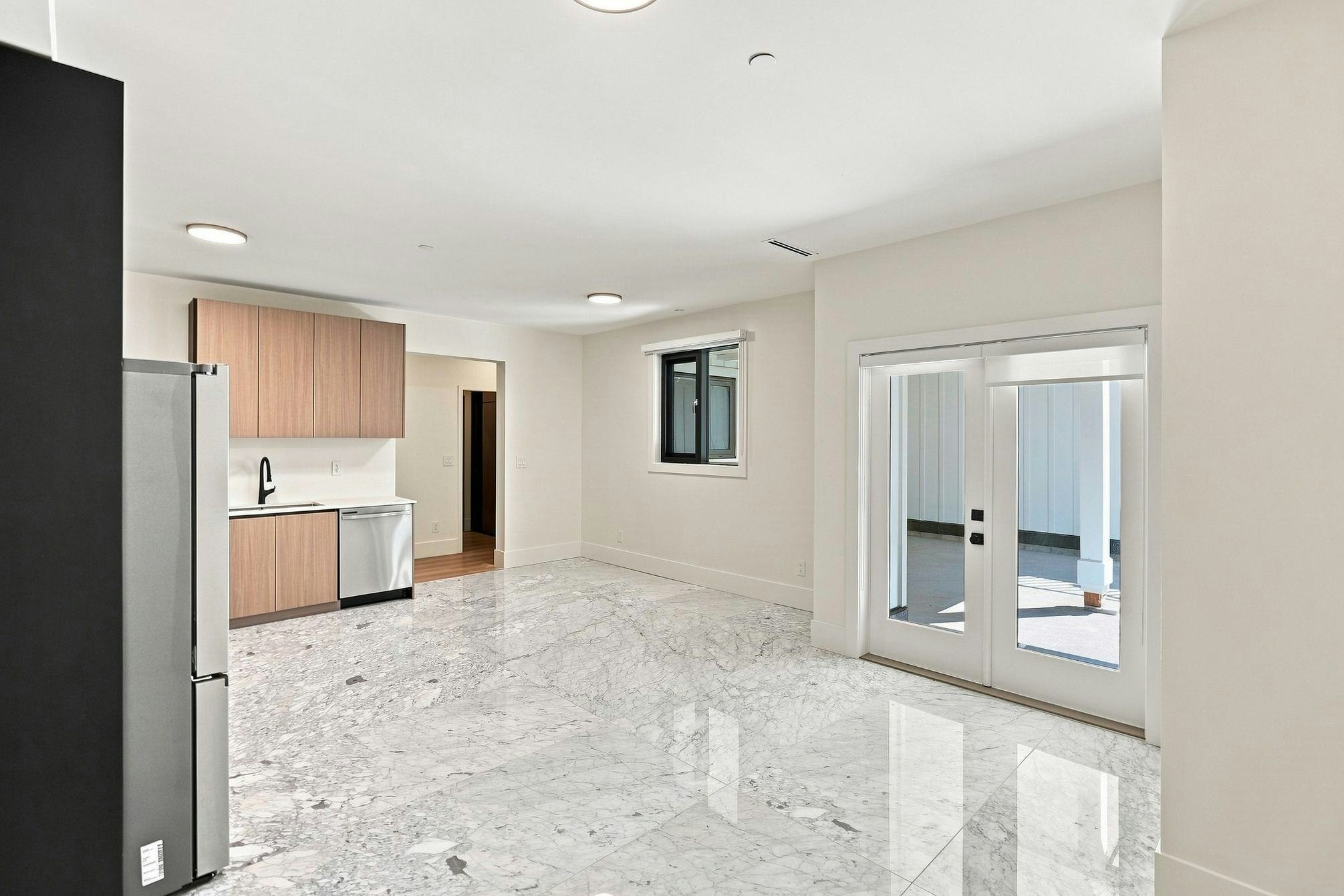 14750 Vine Avenue, Surrey, BC, V4B 2T1 - 38