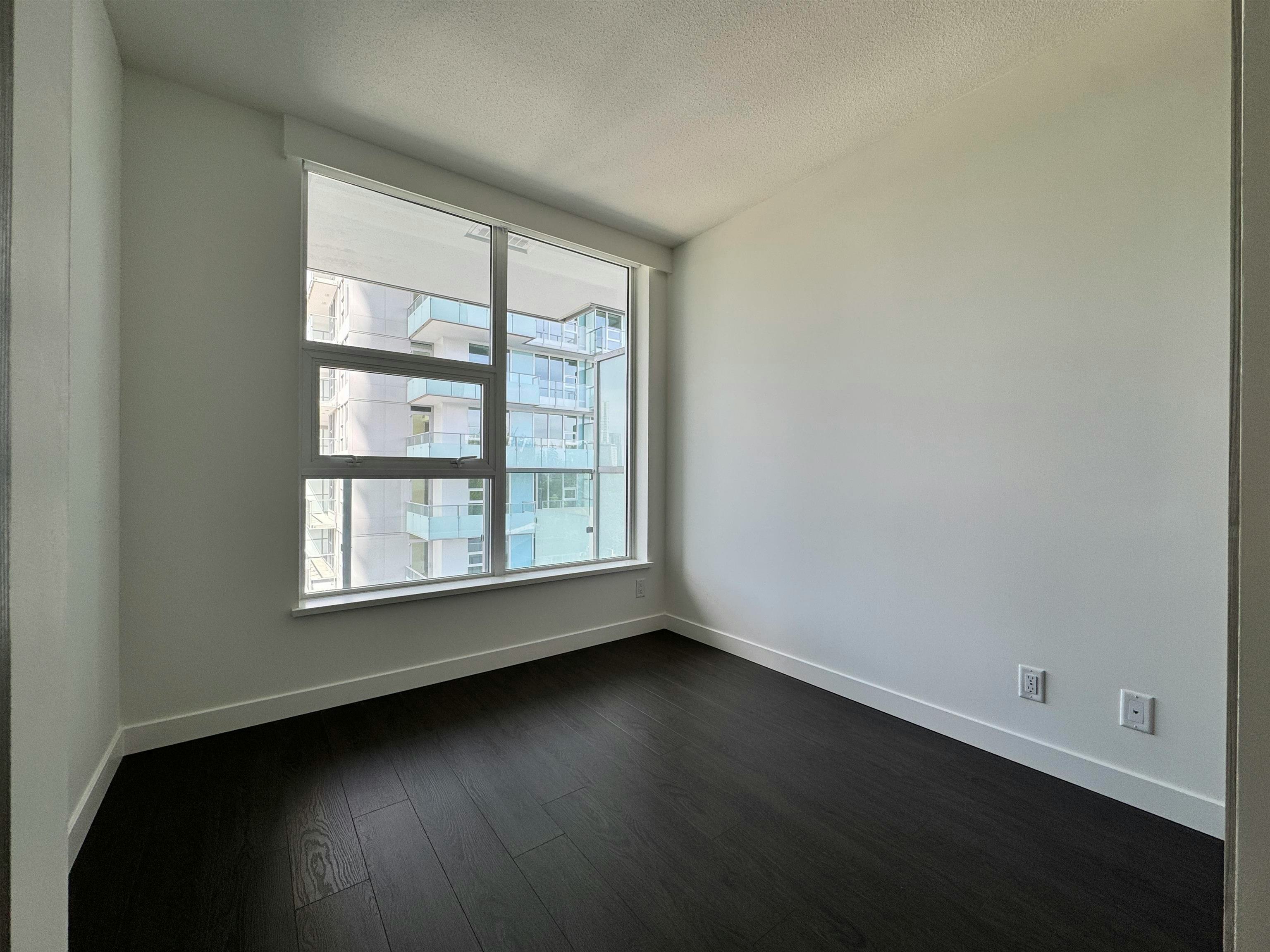 701-13768 100 Avenue, Surrey, BC, V3T 0V2 - 11
