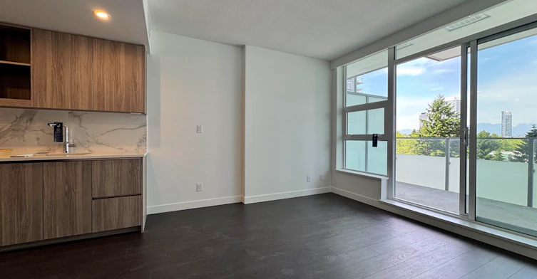 701-13768 100 Avenue, Surrey, BC, V3T 0V2 - 6
