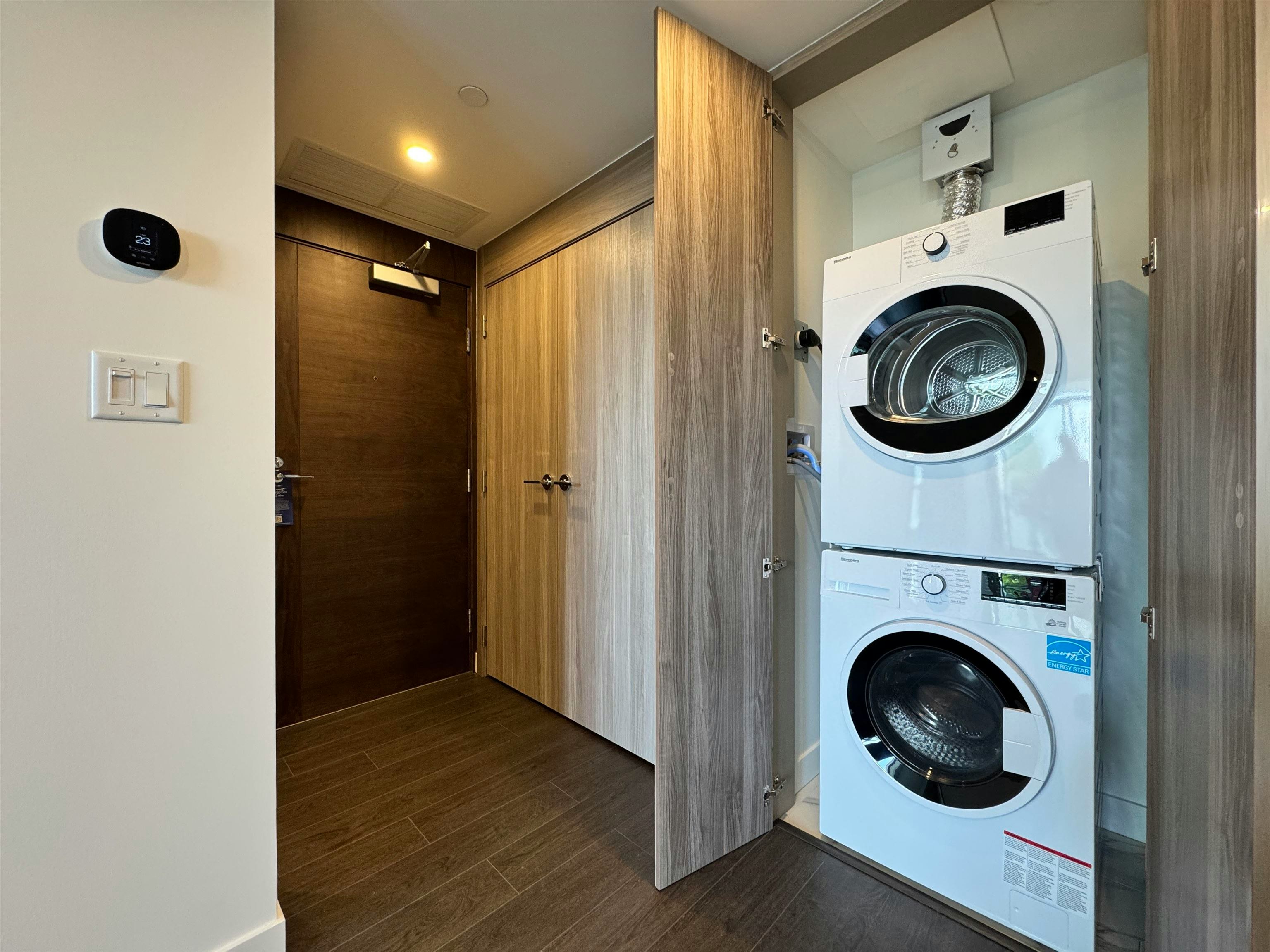 701-13768 100 Avenue, Surrey, BC, V3T 0V2 - 2