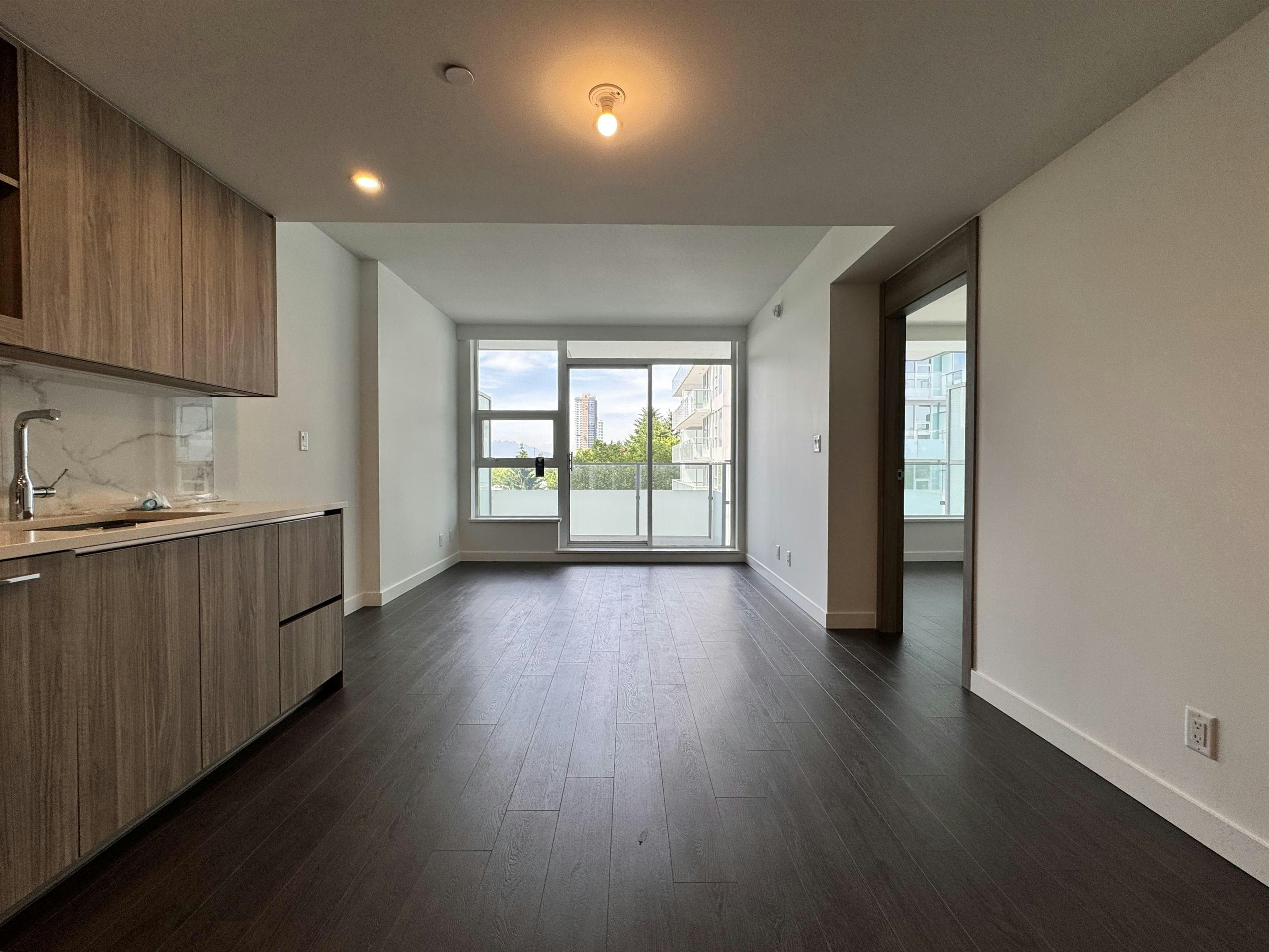 701-13768 100 Avenue, Surrey, BC, V3T 0V2 - 5